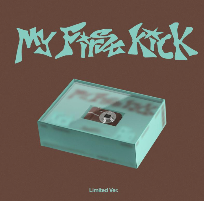 The 4th Mini Album 'My First Kick' (Limited ver.)