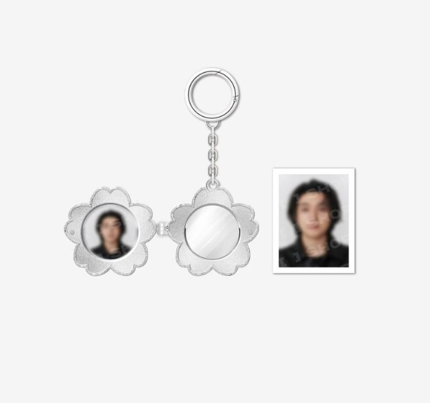 DAY6 < FOREVER YOUNG > - Locket Pendant