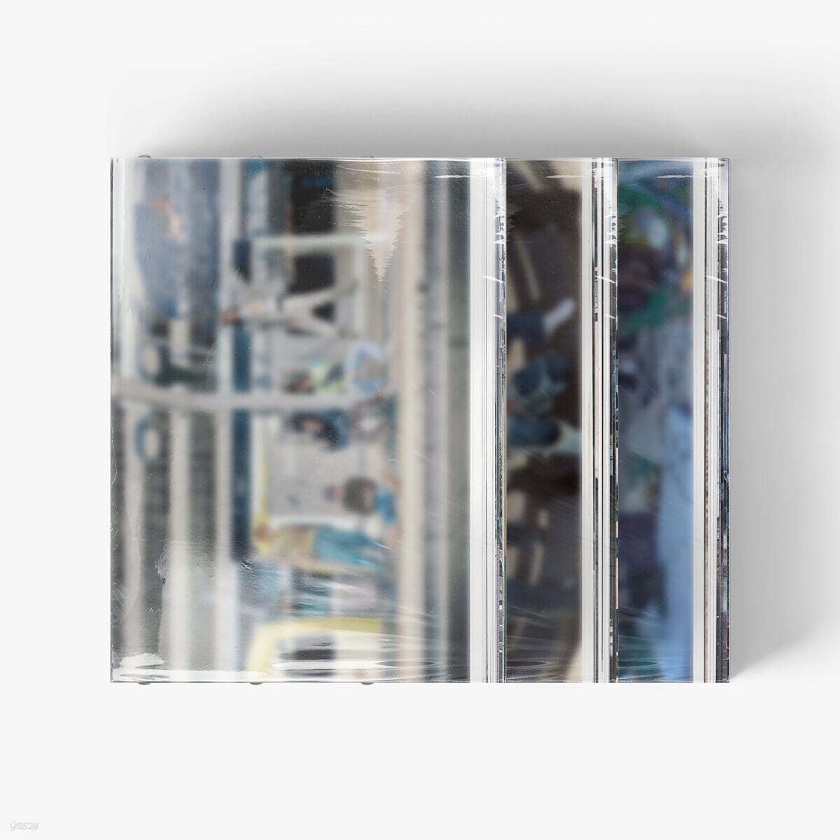 CORTIS - The 1st EP [COLOR OUTSIDE THE LINES] ( Photobook ver.)